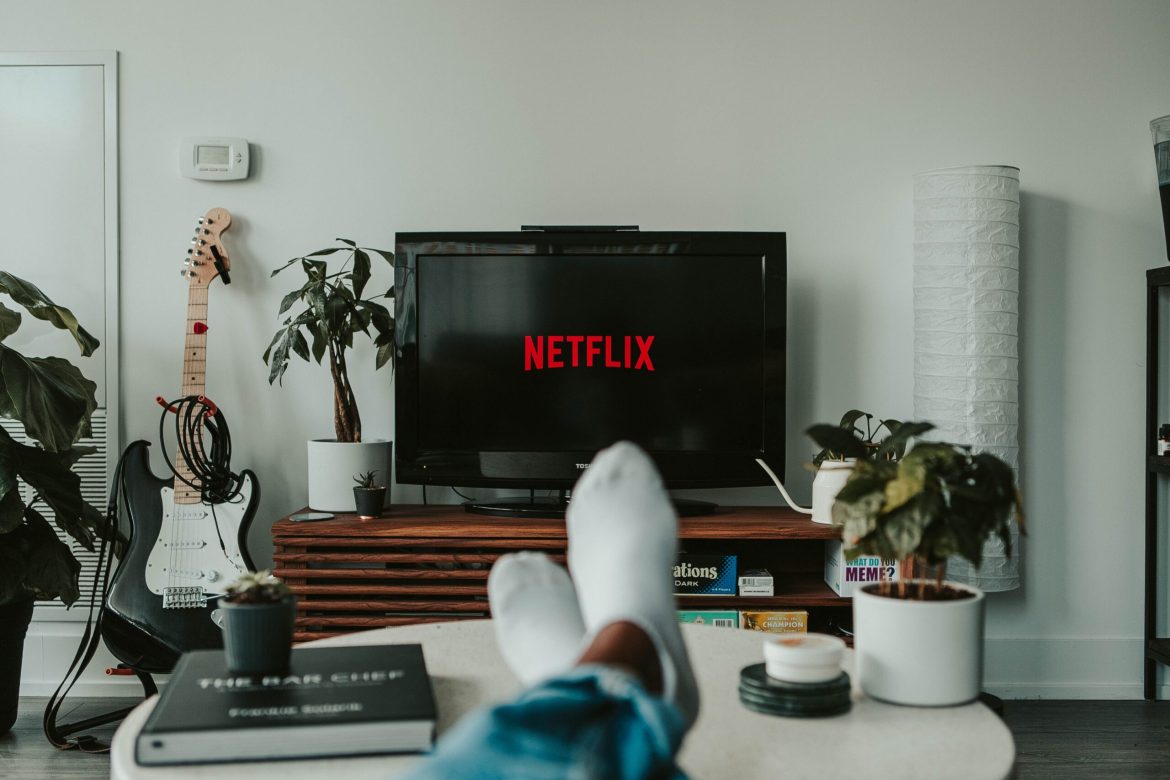 Netflix Inc (NASDAQ: NFLX) tanked below its 200-day moving average this week – triggering concerns among technical traders.But widely followed investor, Josh Brown, remains constructive on the streamer for the long-term.NFLX reported in-line revenue and lower-than-expected earnings for <a href="https://invezz.com/news/2025/10/22/why-netflix-stock-is-down-over-6-in-pre-market-trading-after-q3-results/">its fiscal third quarter</a> due to a Brazilian tax dispute, which resulted in five consecutive sessions of stock price decline.Versus its year-to-date high, Netflix stock is now down a little under 20% – which Brown dubbed an exciting opportunity for long-term investors in a recent segment of <em>CNBC</em>.Why Josh Brown is bullish on Netflix stockRitholtz’ chief executive Josh Brown isn’t fazed by the technical breakdown – in fact, he’s leaning in.<a href="https://www.youtube.com/watch?v=enI-ipGz3Aw">Brown has added to his NFLX stock position</a> on the post-earnings plunge. “I think the buyers will show up here as they have in the past,” he said – adding that any move below the 200-day MA is likely “very temporary.”Brown views Netflix as one of the “five most important technology platforms in existence,” citing  its robust content pipeline and expanding ad revenue as catalysts for future growth.For investors committed to holding them for the long-term, he argued, Netflix shares on the post-earnings dip offer a compelling entry point.What history tells us about NFLX shares’ plungeTechnical purists may balk at a breach of the 200-day moving average, but NFLX shares’ history tells a more nuanced story.When the stock has closed below this level after maintaining a position above it for at least 100 consecutive days, forward returns have often been positive.Over the past 12 years, this setup has occurred seven times. In five of those instances, <a href="https://invezz.com/news/2025/10/22/netflix-stock-streaming-giant-dubs-ai-a-boon-not-a-bane/">Netflix stock</a> posted gains over the following six months; in four, it rose over the next year.On average, the streaming giant delivered a 17% return six months after such a dip, and a 25% gain after 12 months.These stats suggest that while the technical signal may appear bearish, it has often preceded strong recovery in the mass media and entertainment conglomerate.How to play Netflix Inc heading into 2026While short-term traders may interpret the 200-day breach as a warning, seasoned investors like Brown and Paul Meeks of Freedom Capital Markets see it as a buying opportunity.Meeks recently told <em>CNBC</em> he’d “buy it with both hands” if Netflix shares dipped below the key technical level.With fundamentals still intact and historical data favoring rebounds, the current weakness may be less a breakdown and more a reset.For those willing to look past the charts and focus on platform dominance, monetization potential, and content strength, NFLX stock’s recent stumble could be the setup for its next leg higher.Note that Wall Street analysts also currently have a <a href="https://www.wsj.com/market-data/quotes/NFLX/research-ratings">consensus “overweight” rating</a> on Netflix Inc.The post <a href="https://invezz.com/news/2025/10/25/netflix-stock-slips-below-200-day-ma-heres-why-josh-brown-still-favours-buying/">Netflix stock slips below 200-day MA: here’s why Josh Brown still favours buying</a> appeared first on <a href="https://invezz.com/">Invezz</a>